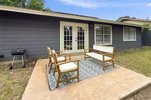 800 Huntingdon Pl, Austin, TX 78745 - Photo 19
