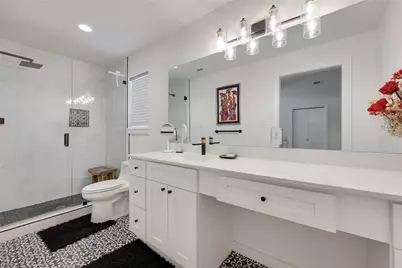 7902 Copano Drive, Austin, TX 78749 - Photo 15