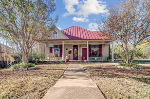 303 W Austin St, Fredericksburg, TX 78624 - Photo 1
