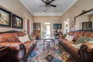 303 W Austin St, Fredericksburg, TX 78624 - Photo 7