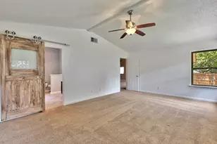 13269 Kerrville Folkway, Austin, TX 78729 - Photo 15
