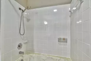 13269 Kerrville Folkway, Austin, TX 78729 - Photo 29