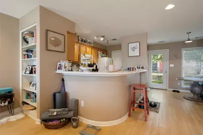 6900 E Riverside Drive #12, Austin, TX 78741 - Photo 7