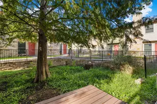 6900 E Riverside Dr, Austin, TX 78741 - Photo 25