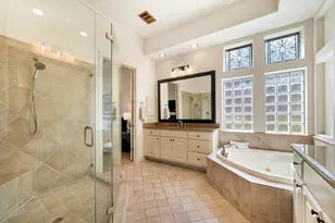 13012 Country Trails Ln, Austin, TX 78732 - Photo 19