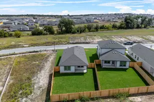 149 Hatari Trl, Jarrell, TX 76537 - Photo 23