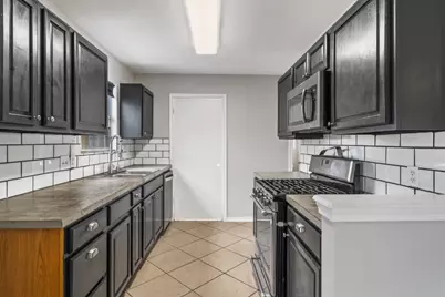 141 E Wild Senna Drive, Pflugerville, TX 78660 - Photo 9