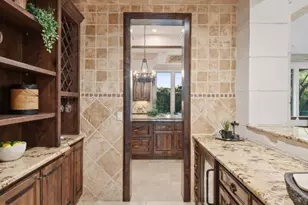 504 Black Wolf Run, Lakeway, TX 78738 - Photo 15