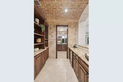 504 Black Wolf Run, Lakeway, TX 78738 - Photo 15