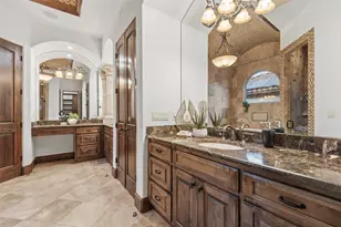 504 Black Wolf Run, Lakeway, TX 78738 - Photo 33