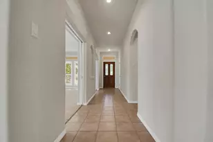 102 Lavaca Ln, Georgetown, TX 78628 - Photo 23