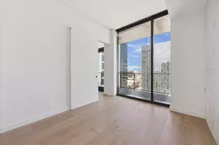 610 Davis St, Austin, TX 78701 - Photo 13