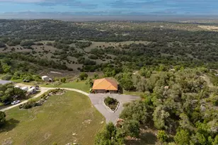 1063 Sanctuary Ln, Blanco, TX 78606 - Photo 3