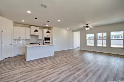 1504 Spechts Ranch Road, New Braunfels, TX 78132 - Photo 5
