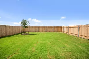 185 Young St, Buda, TX 78610 - Photo 25