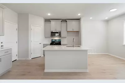 185 Young Street, Buda, TX 78610 - Photo 5