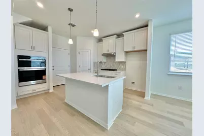 185 Young Street, Buda, TX 78610 - Photo 3