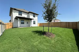 185 Young St, Buda, TX 78610 - Photo 11