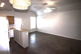 1912 S 15th Unit A Street S, Waco, TX 76706 - Photo 3
