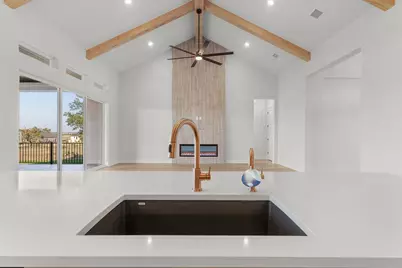 212 Three Rivers Road, Florence, TX 76527 - Photo 9