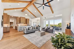 212 Three Rivers Rd, Florence, TX 76527 - Photo 7