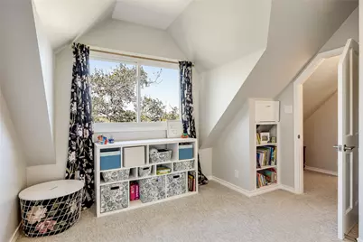 8004 Golden Oaks Lane, Austin, TX 78737 - Photo 19