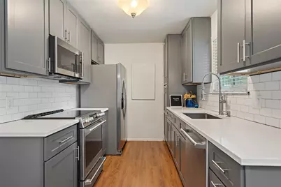 6607 Boleynwood Drive, Austin, TX 78745 - Photo 9