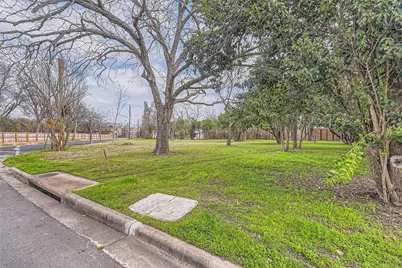401 Oak Plaza, Austin, TX 78753 - Photo 13