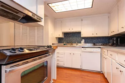 218 W 51st Street Street, Austin, TX 78751 - Photo 27