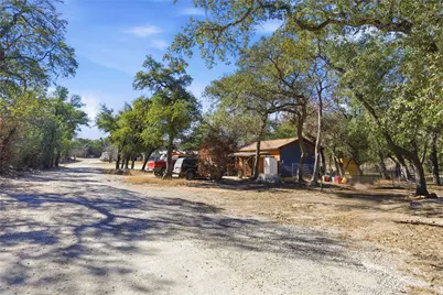 196 Southern Drive, Johnson City, TX 78636 - Photo 9