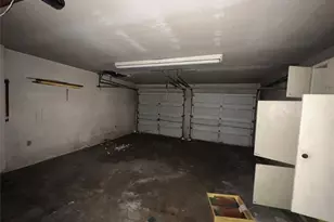 5722 Manor Rd, Austin, TX 78723 - Photo 5