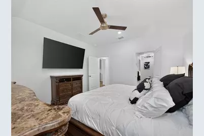 108 Hemp Hill, Jarrell, TX 76537 - Photo 13
