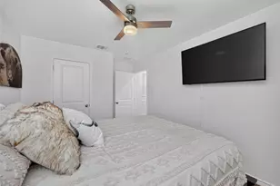 108 Hemp Hl, Jarrell, TX 76537 - Photo 17