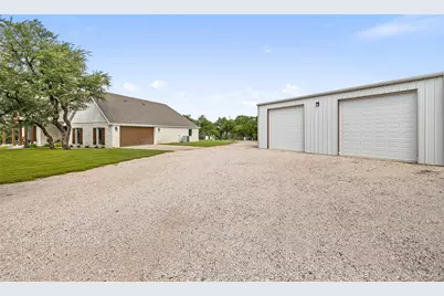 210 Levon Lane, Burnet, TX 78611 - Photo 25