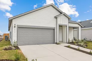 813 Cardenas St, San Marcos, TX 78666 - Photo 3