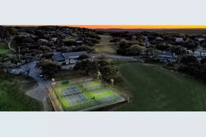 21902 Oxford Drive, Lago Vista, TX 78645 - Photo 35