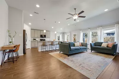 21902 Oxford Drive, Lago Vista, TX 78645 - Photo 5