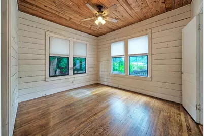 1711 E 7th Street #1, Austin, TX 78702 - Photo 23