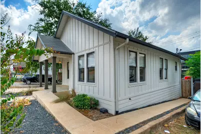1711 E 7th Street #1, Austin, TX 78702 - Photo 5
