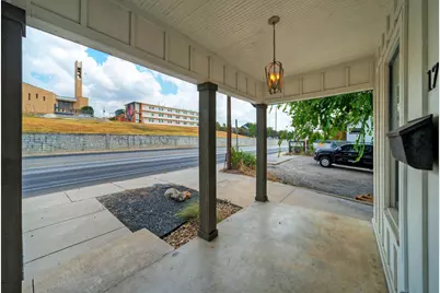 1711 E 7th Street, Austin, TX 78702 - Photo 7