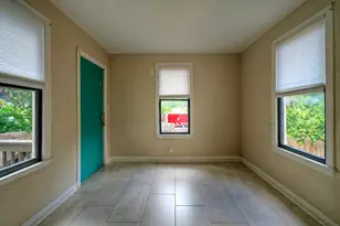 1711 E 7th St, Austin, TX 78702 - Photo 27