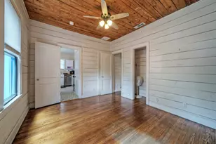 1711 E 7th St, Austin, TX 78702 - Photo 25