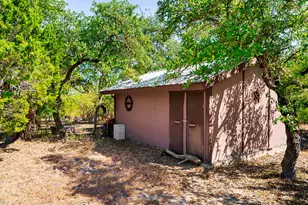 601 Hays Country Acres Rd, Dripping Springs, TX 78620 - Photo 11