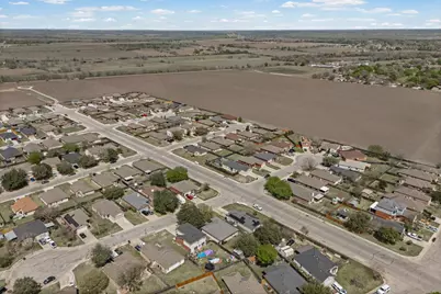 1513 Monte Vista Drive, Lockhart, TX 78644 - Photo 25