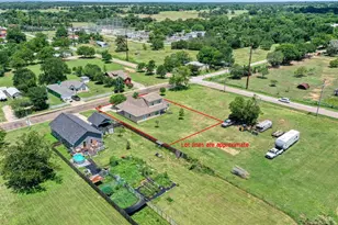 2409 Pecan St, Bastrop, TX 78602 - Photo 25