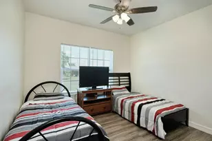 2409 Pecan St, Bastrop, TX 78602 - Photo 13