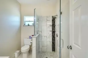 2409 Pecan St, Bastrop, TX 78602 - Photo 11