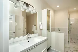 2409 Pecan St, Bastrop, TX 78602 - Photo 13