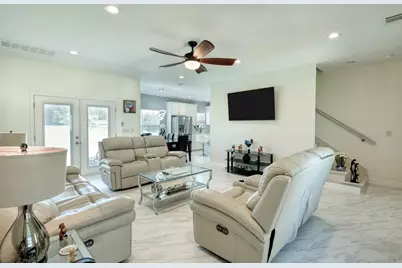 2409 Pecan Street, Bastrop, TX 78602 - Photo 21