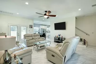 2409 Pecan St, Bastrop, TX 78602 - Photo 21